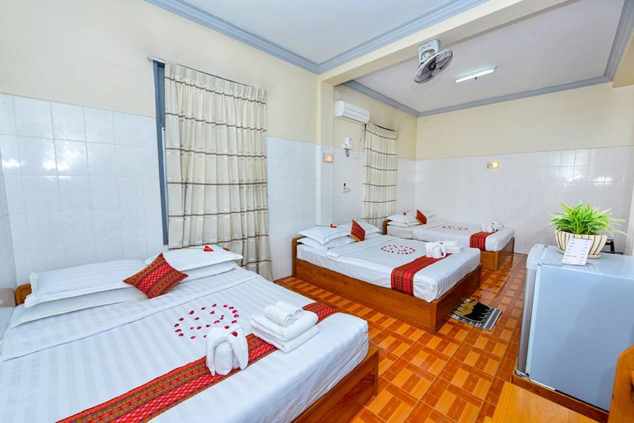 Hotel Smile Pyin Oo Lwin Buitenkant foto
